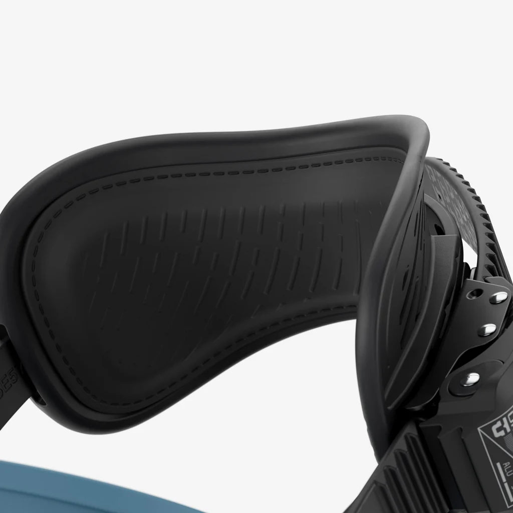 Union Strata Snowboard Bindings 2027