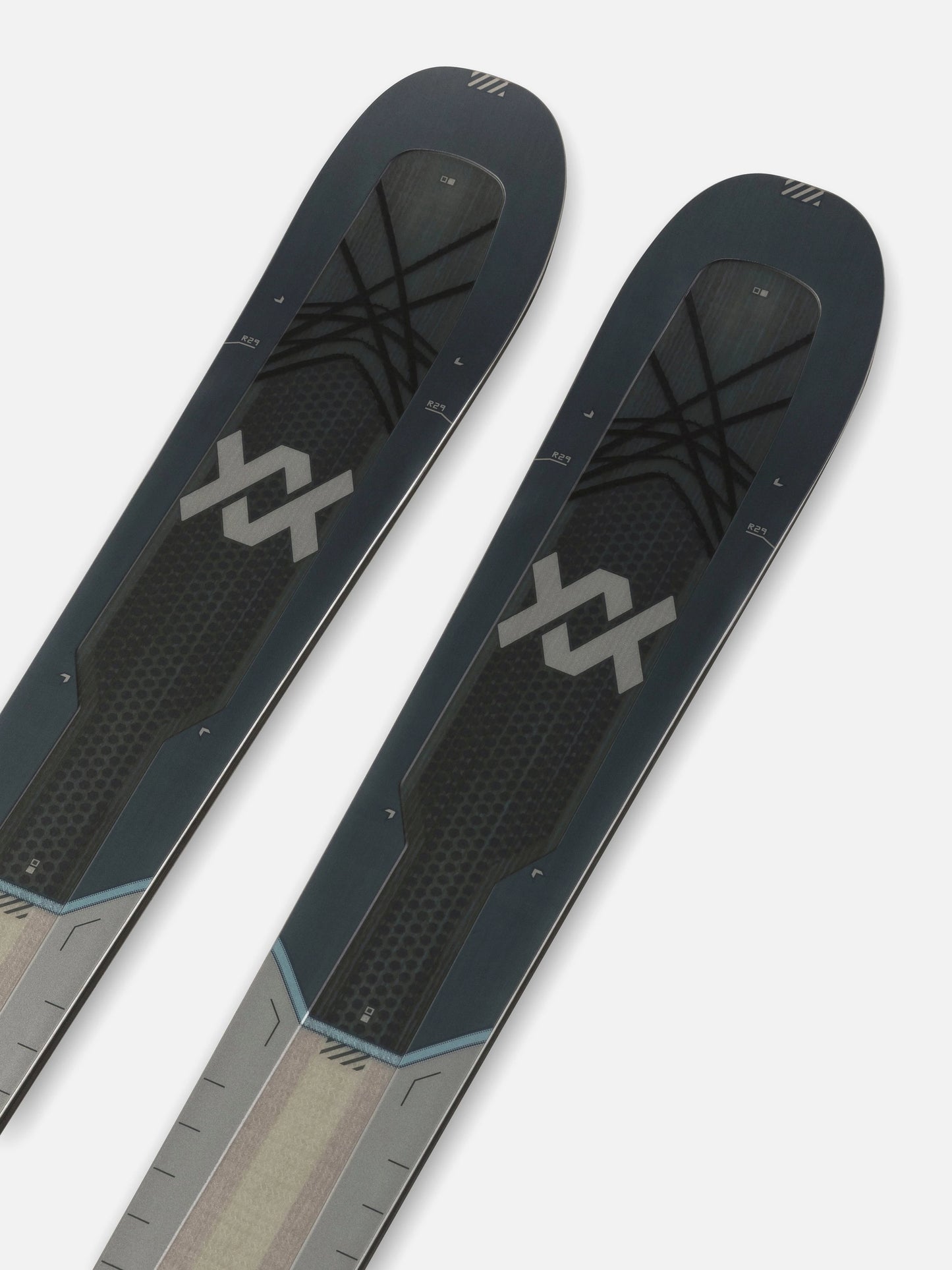 Volkl Mantra 84 Skis 2026