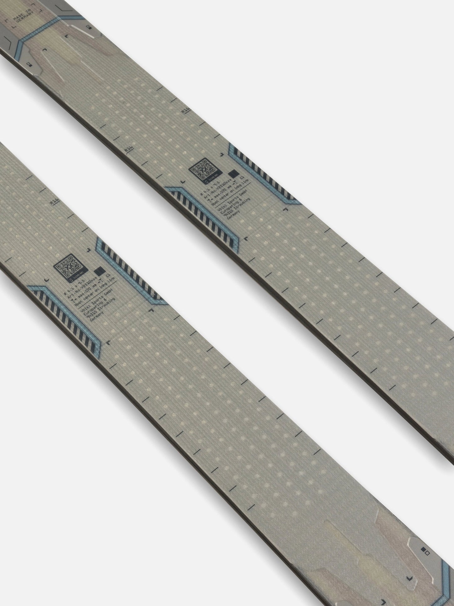 Volkl Mantra 84 Skis 2026