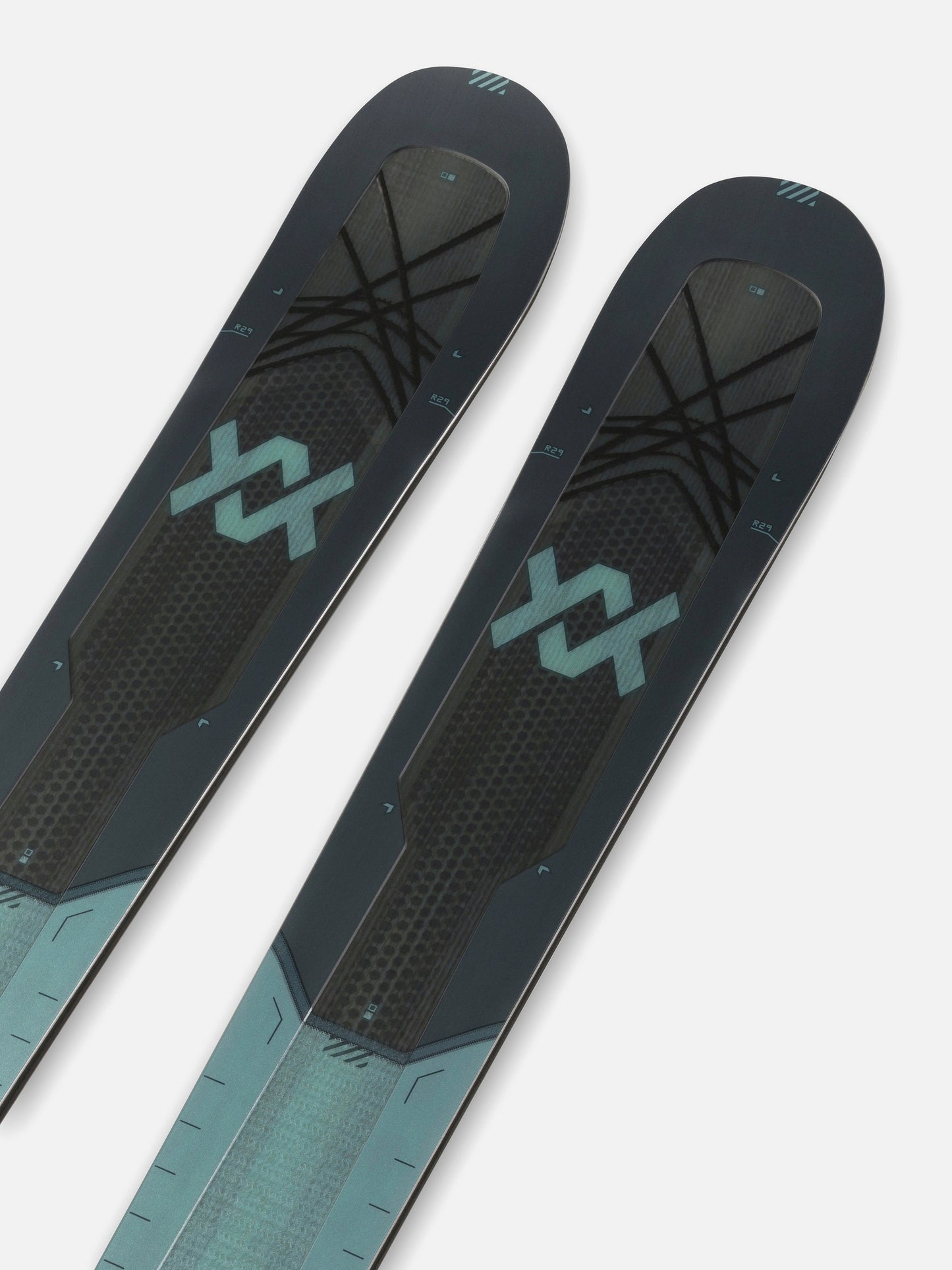 Volkl Mantra 88 Skis 2026