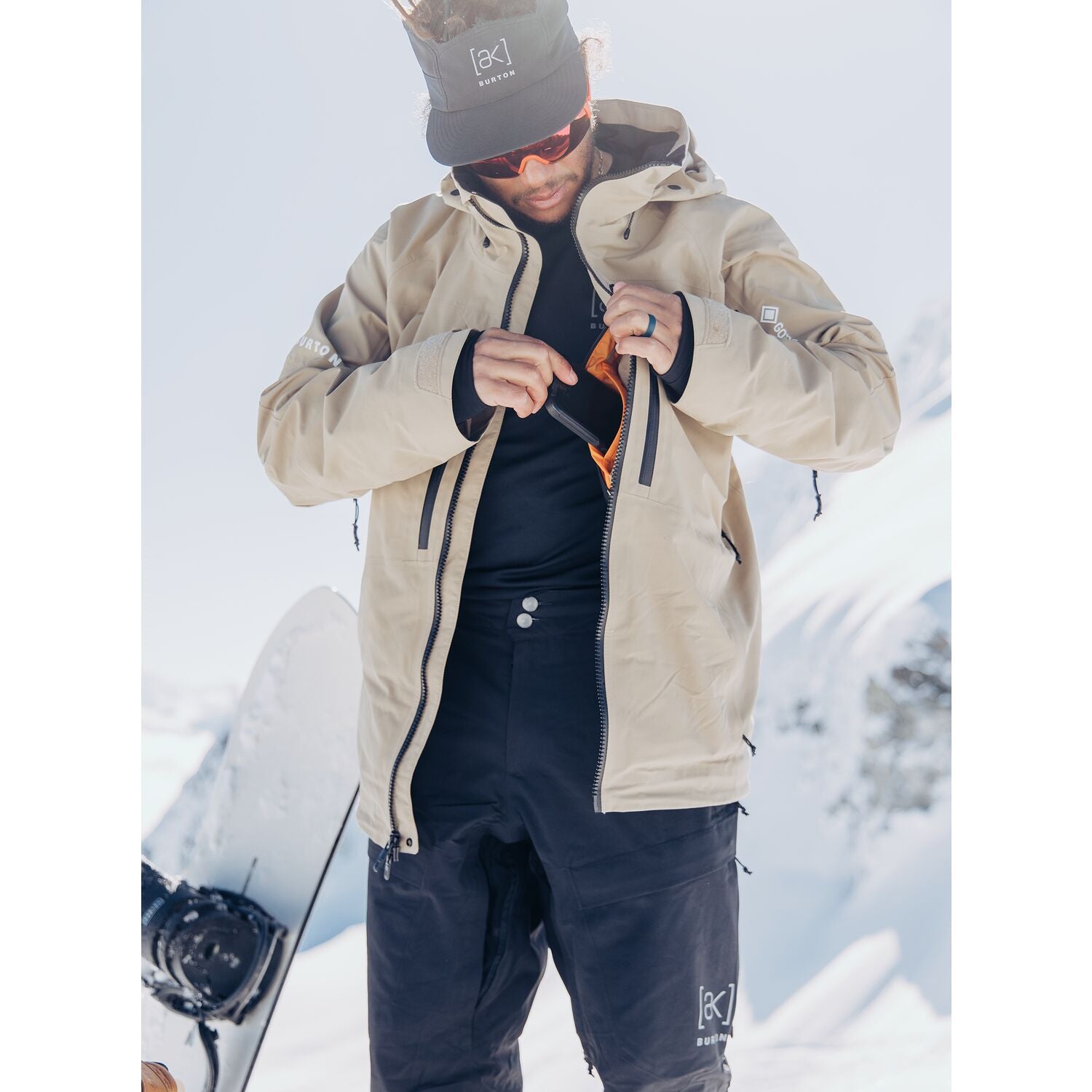 Burton [ak] Swash GORE‑TEX 2L Jacket 2024 – The Ski Chalet