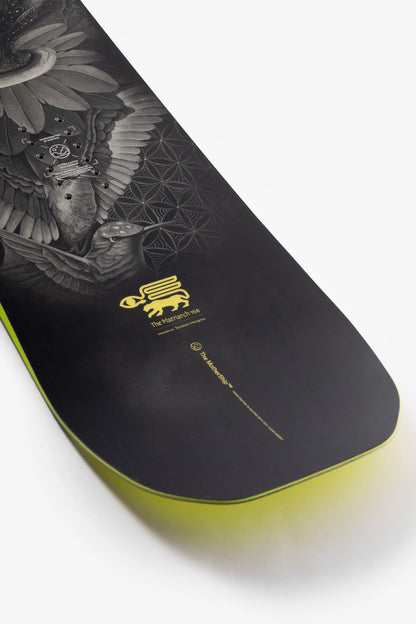 Capita The Matriarch Snowboard 2027