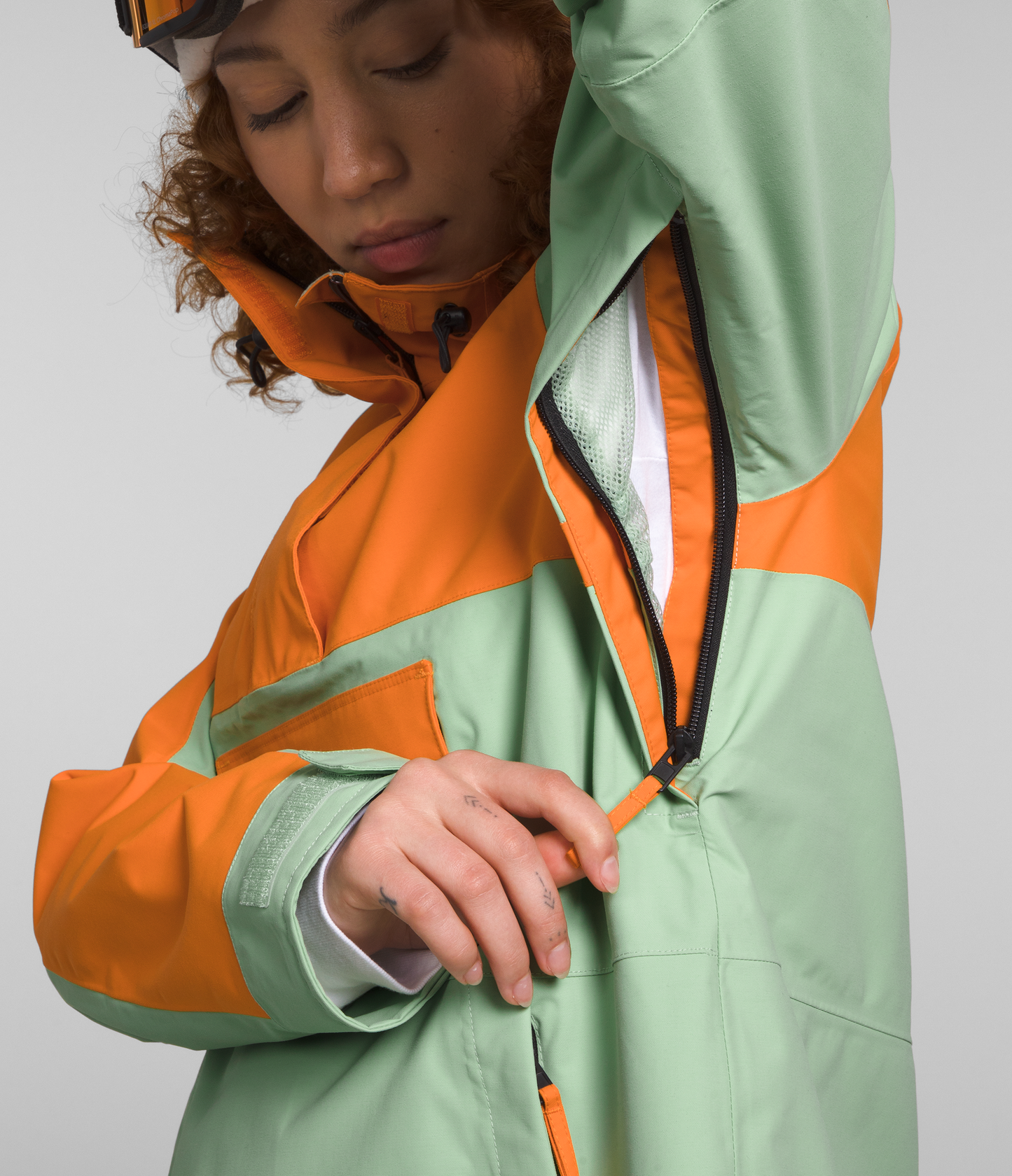 The North Face Driftview Anorak Jacket 2024 - Women's