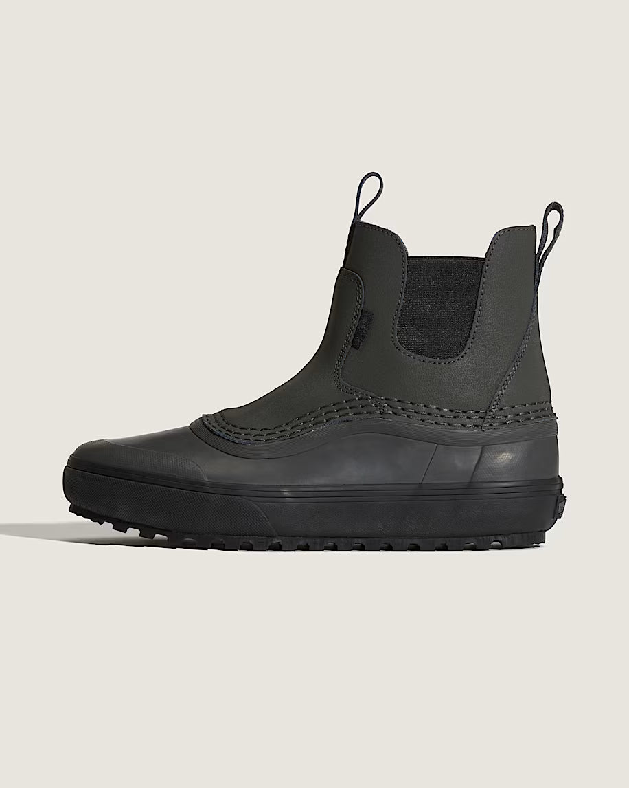 Vans Standard Mid Chelsea Waterproof Boots