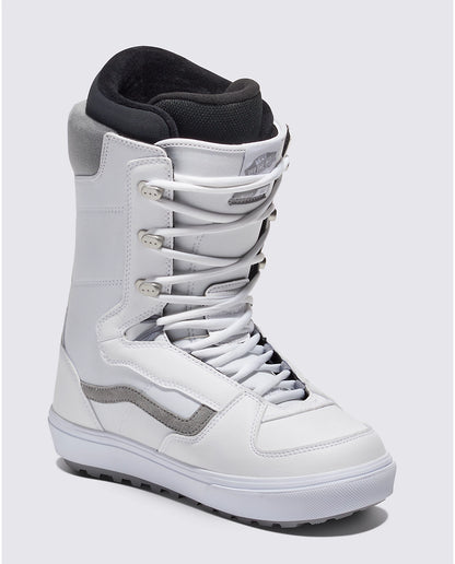 Vans Invado OG Snowboard Boots 2025