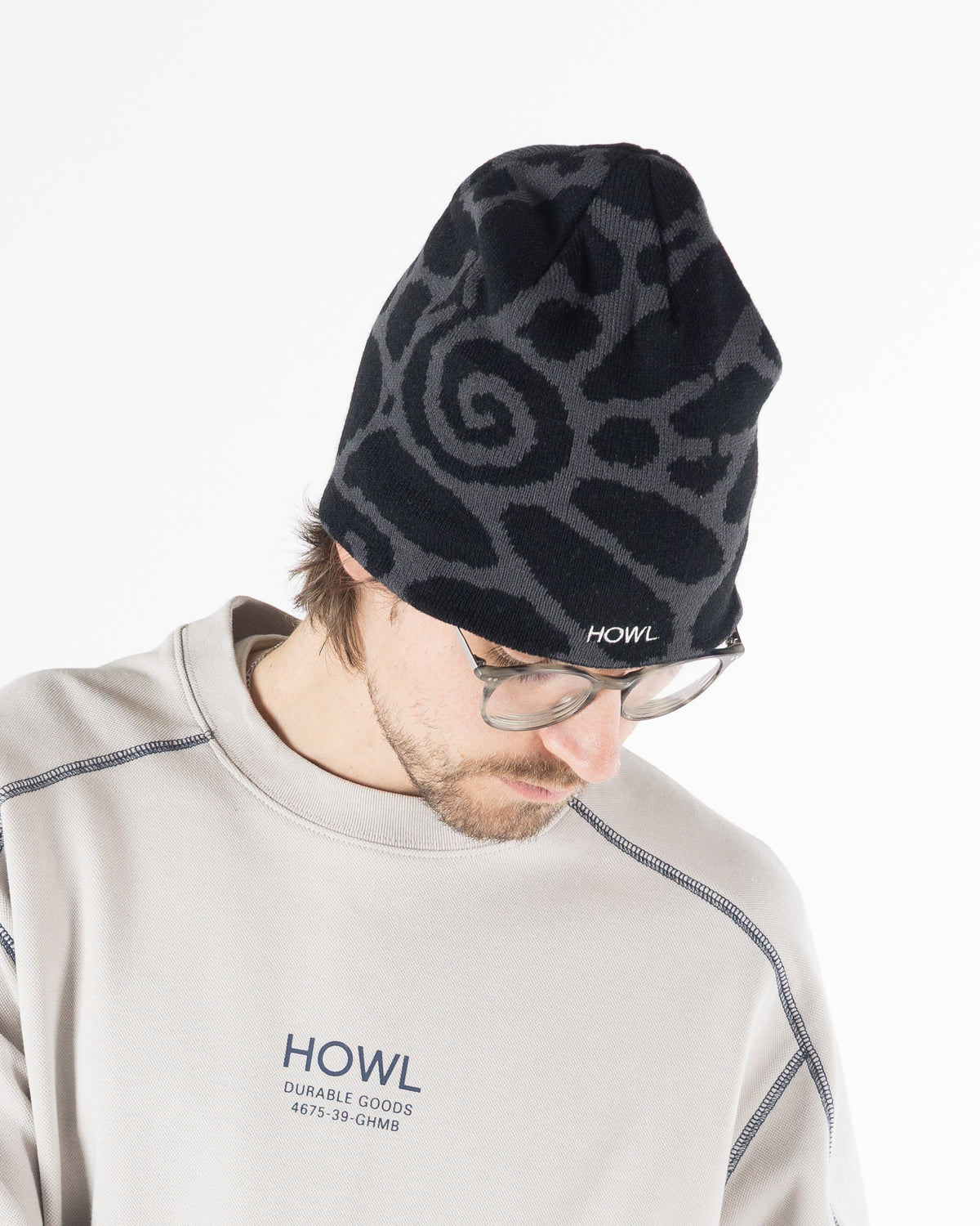 Howl No Cuff Beanie